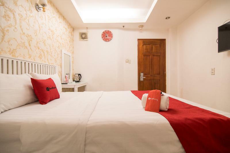 Reddoorz @ Ben Thanh Market 4 Khách sạn TP. Hồ Chí Minh
